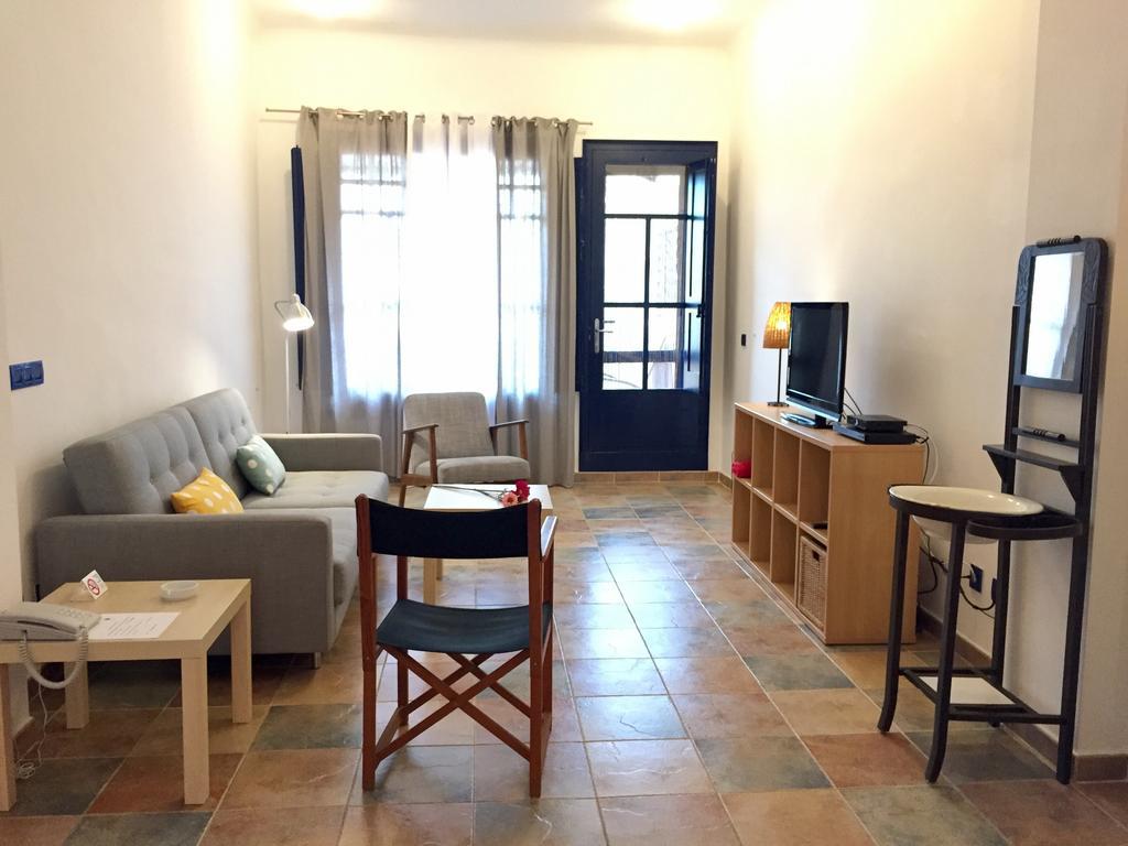 Apartament Can Callis Lägenhet Castello  D'Empuries Exteriör bild